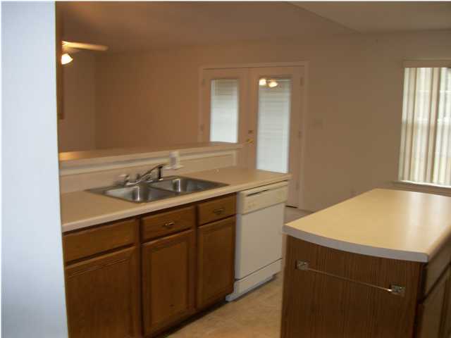 ROSS CROSSING - Residential Lease