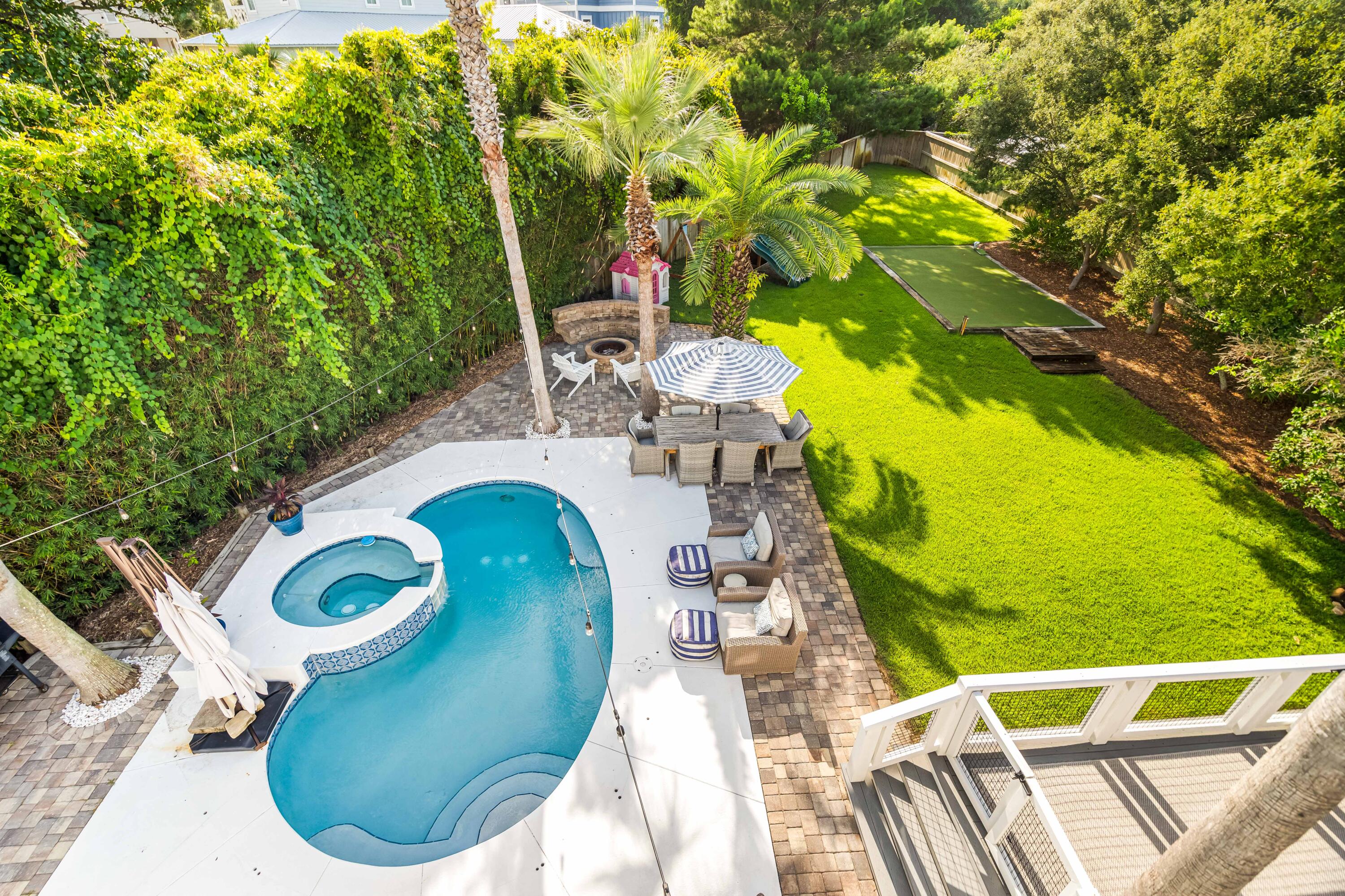 BEACH HIGHLANDS - Residential