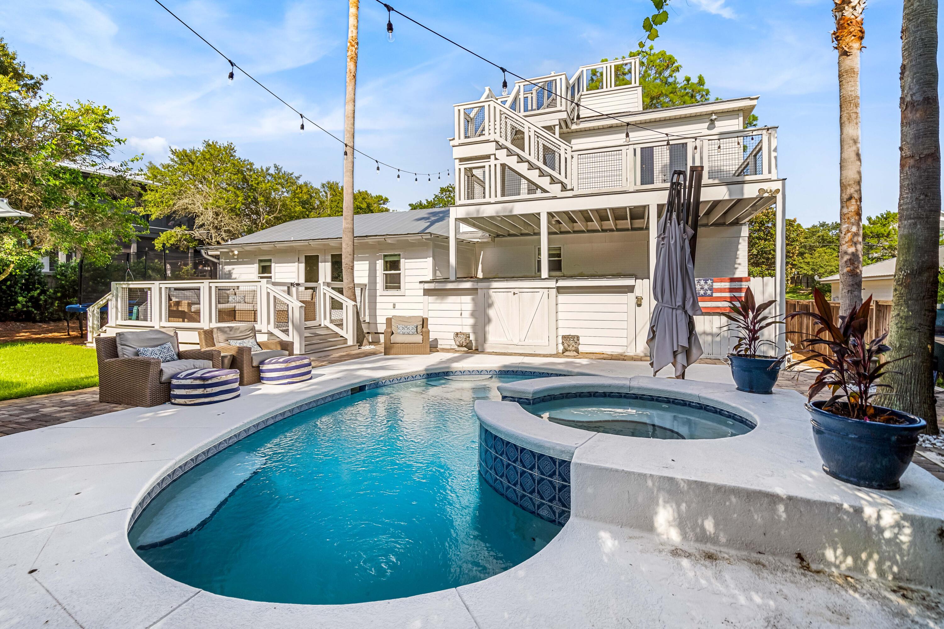 BEACH HIGHLANDS - Residential