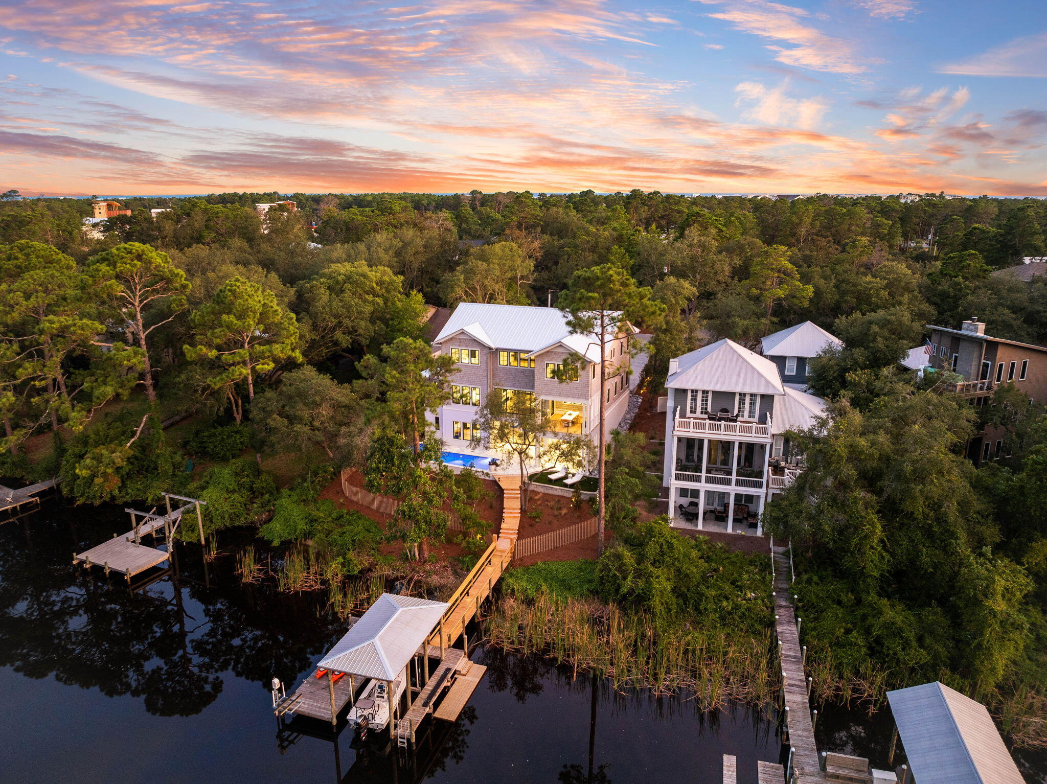 LAKE SHORE ESTATES - Residential
