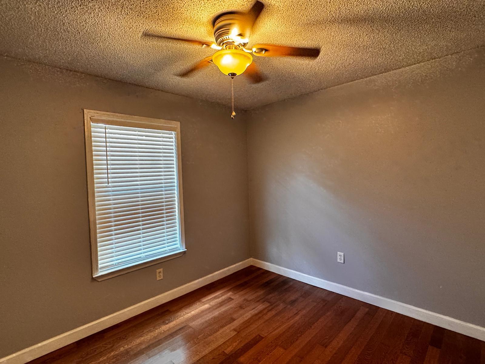 SHOAL CREEK MANOR 1ST ADDN - Residential Lease