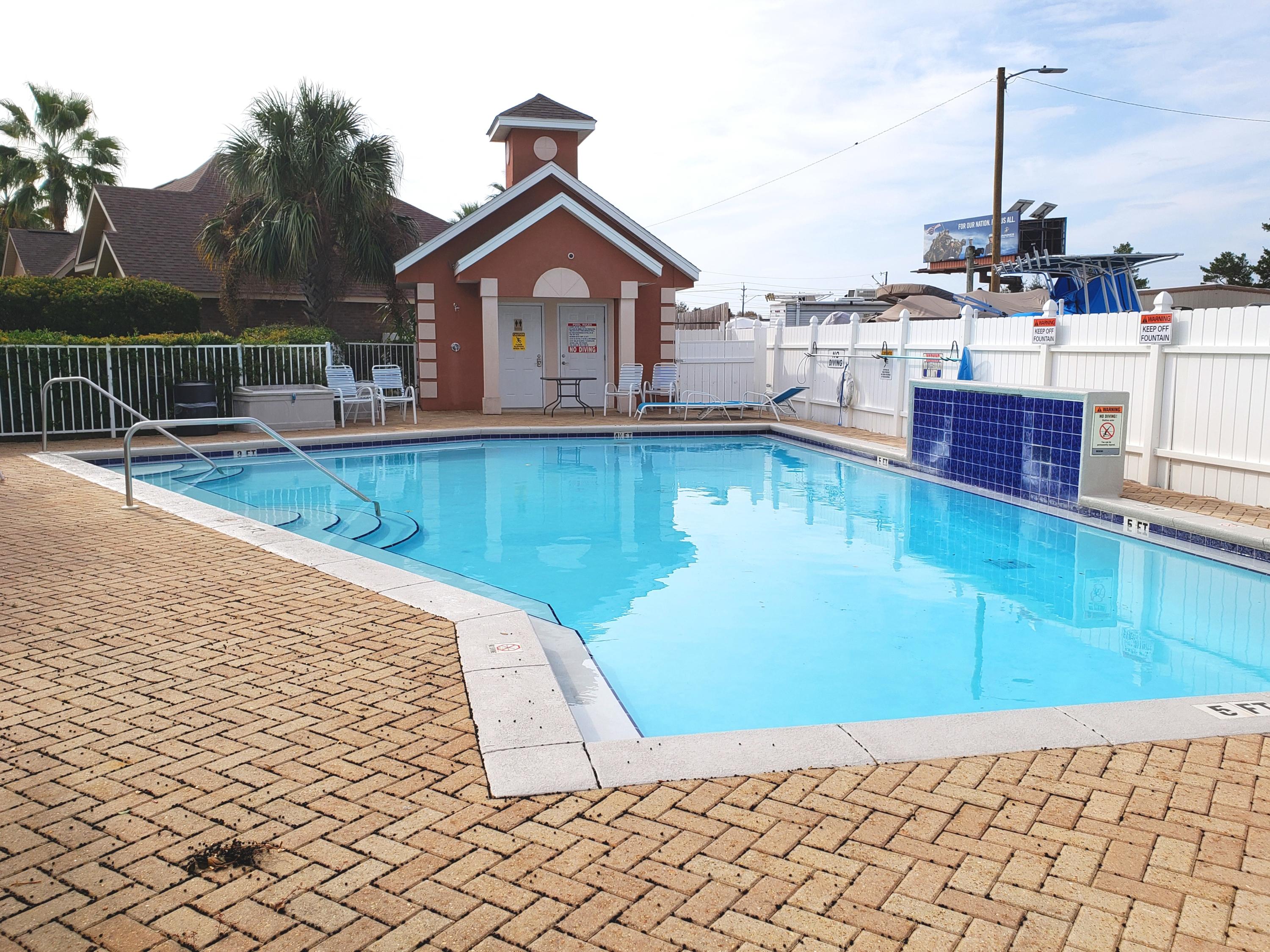 FOUNTAINVIEW - Residential Lease