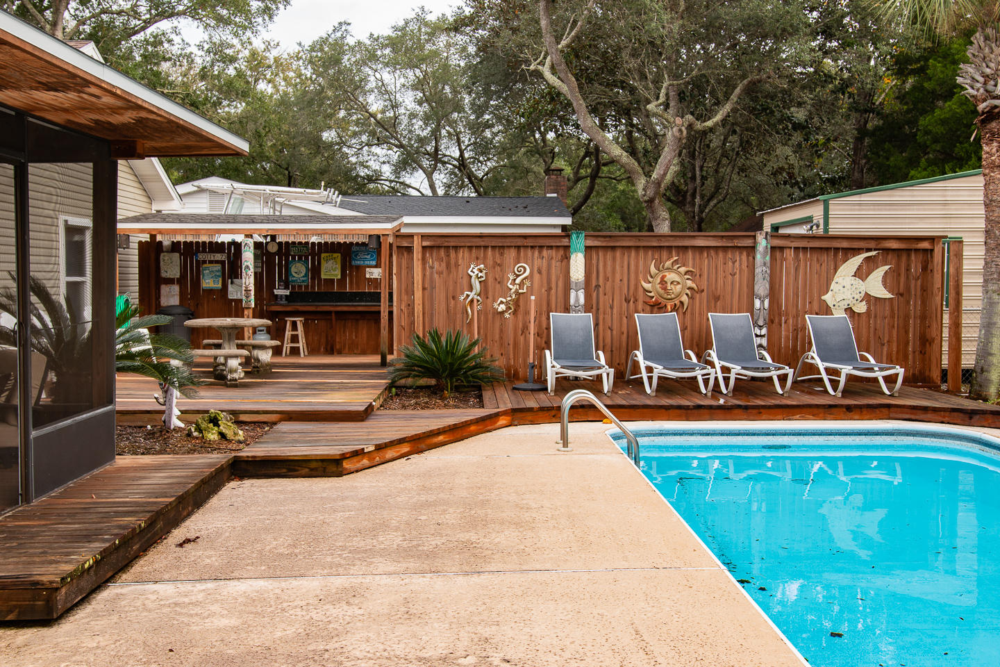 TOWER ACRES - Residential Lease