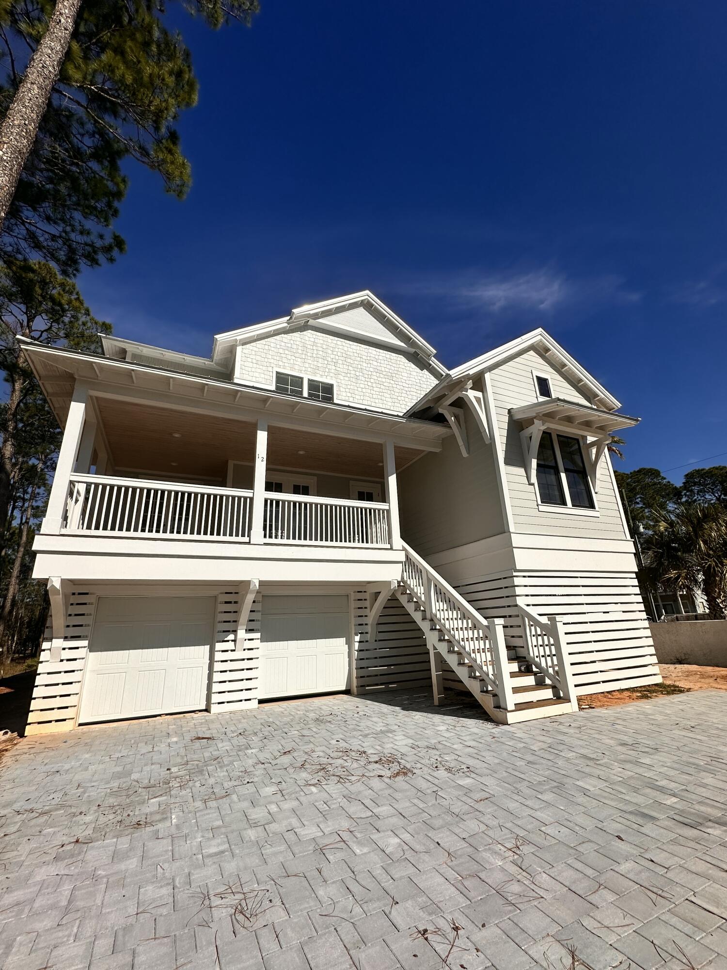 CESSNA LANDING - Residential