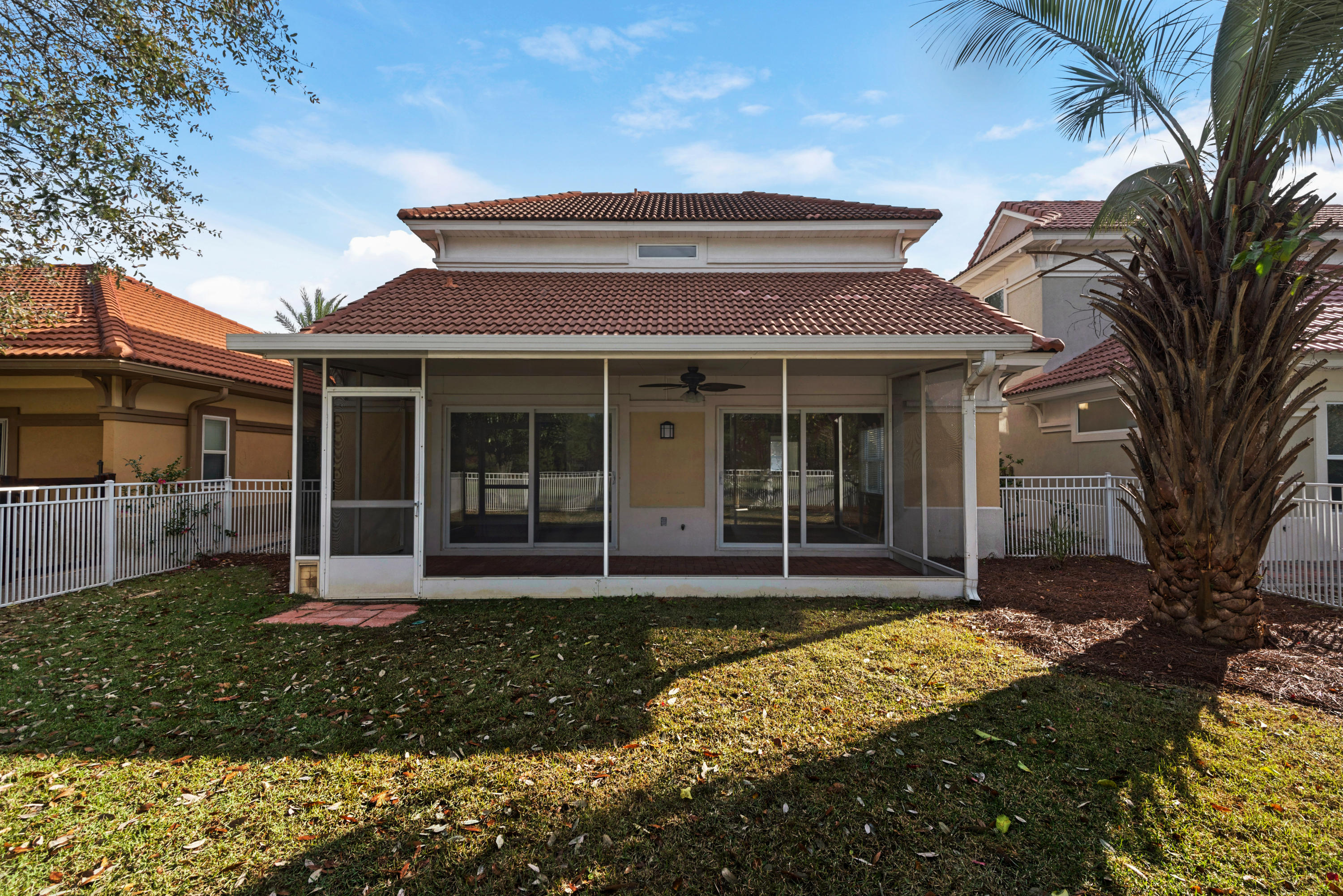 CALUSA BAY S/D - Residential