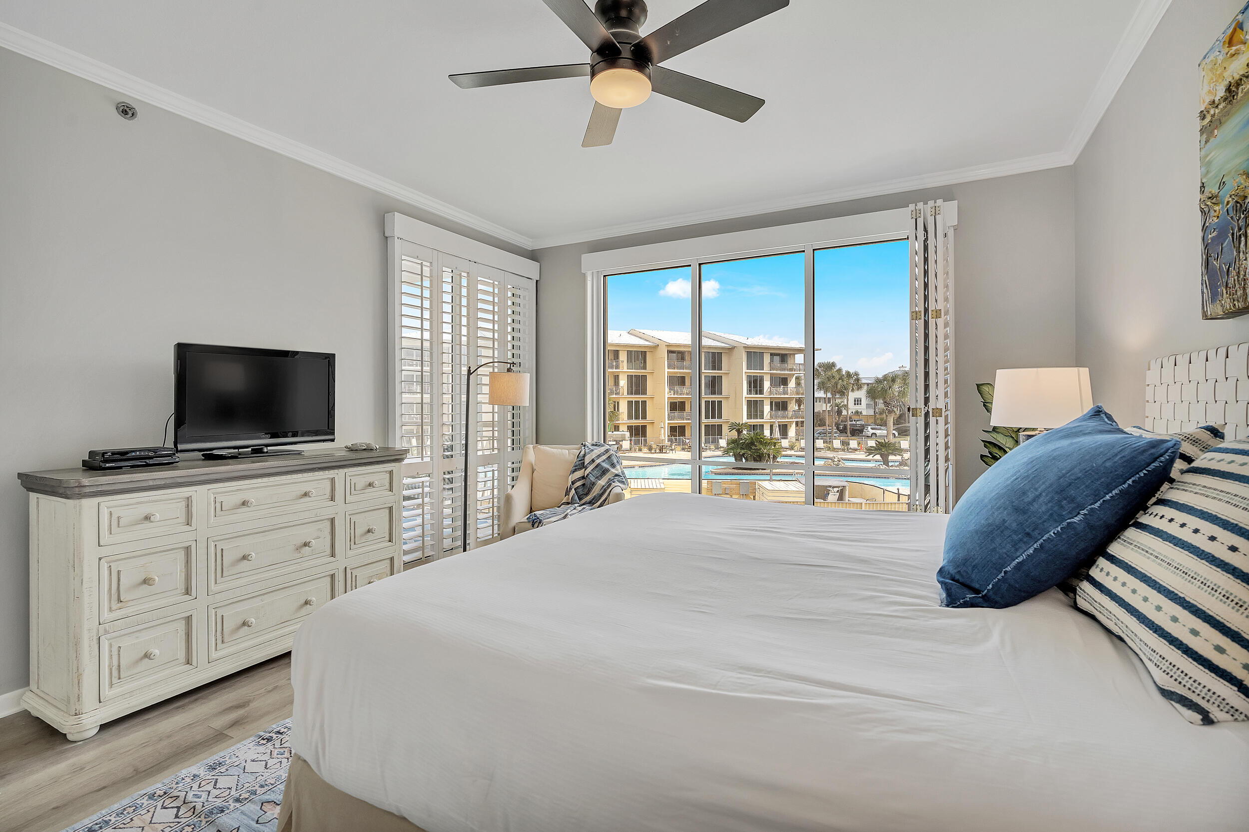 HIGH POINTE RESORT CONDO - Residential