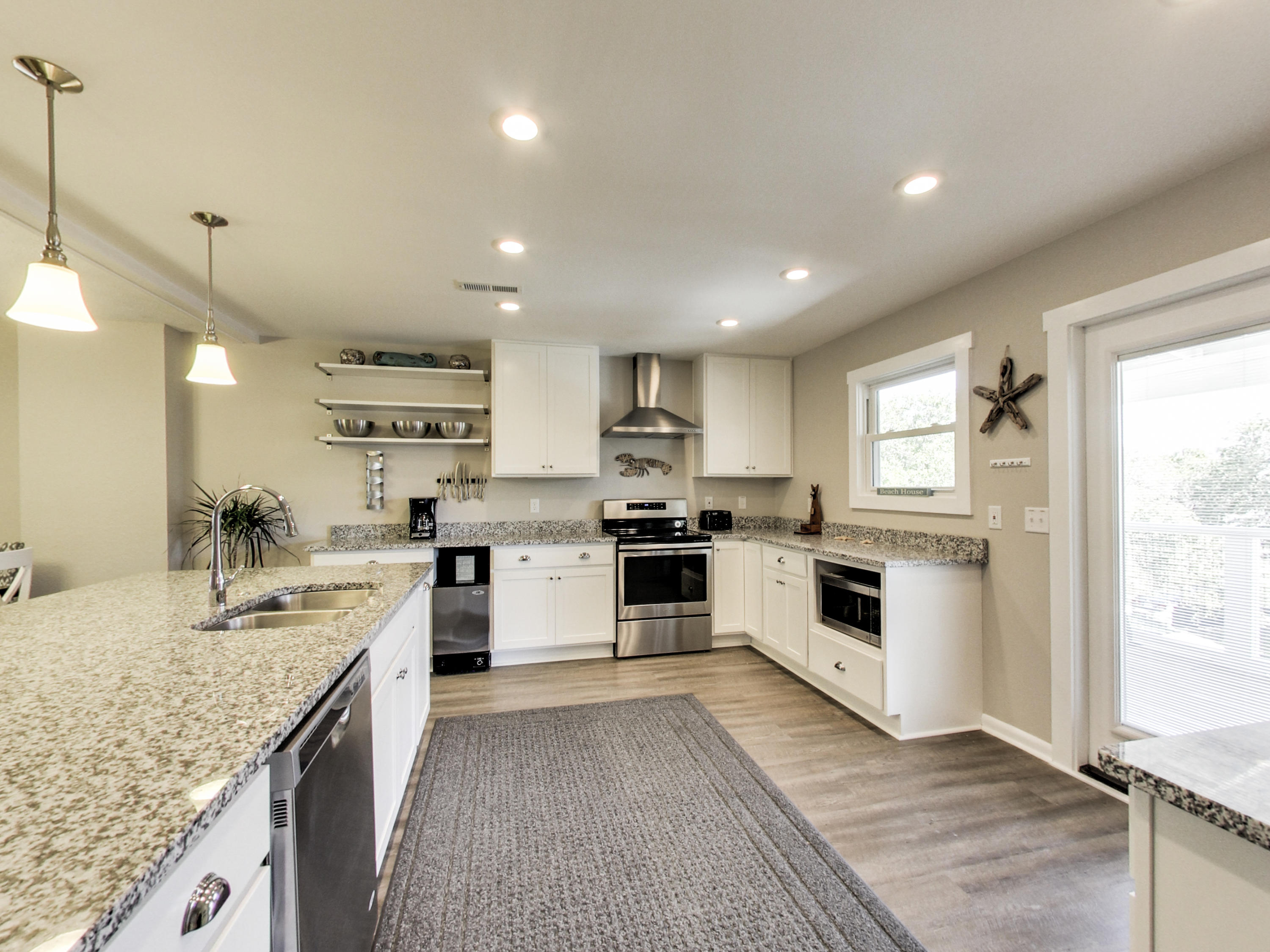 CAMP CREEK LAKE - Residential