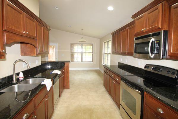 ALICIA PLACE - Residential