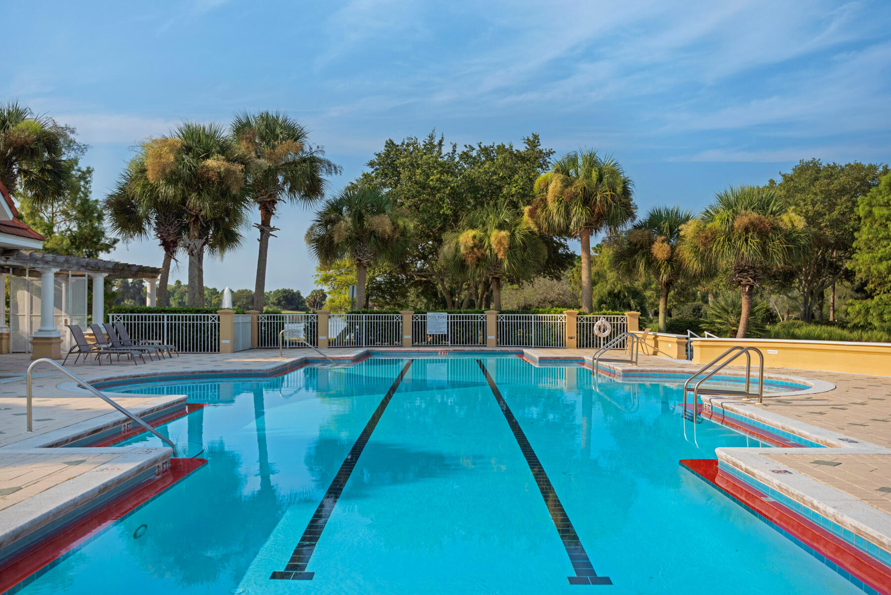 REGATTA BAY - Residential