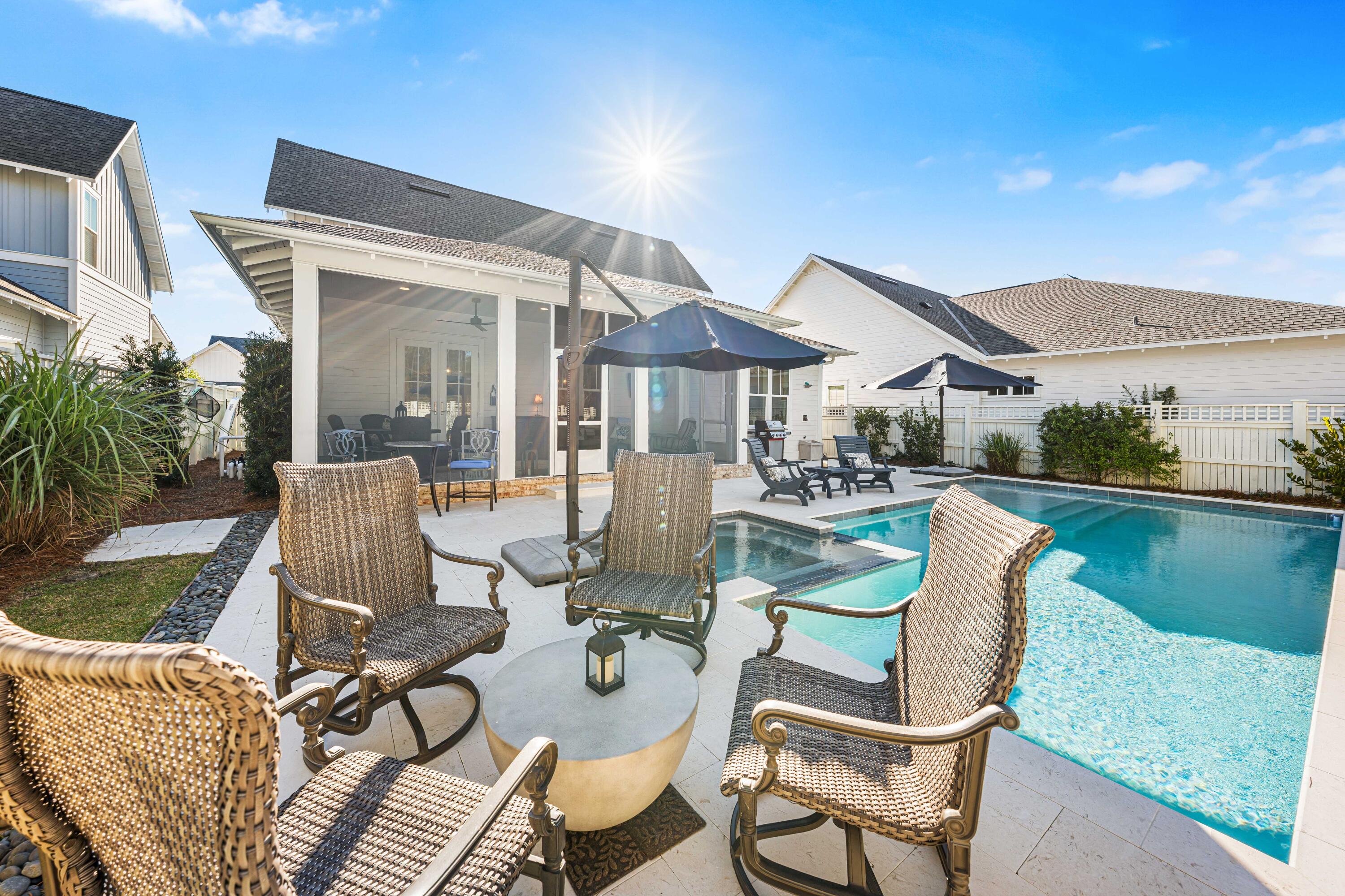 WATERSOUND ORIGINS - Residential