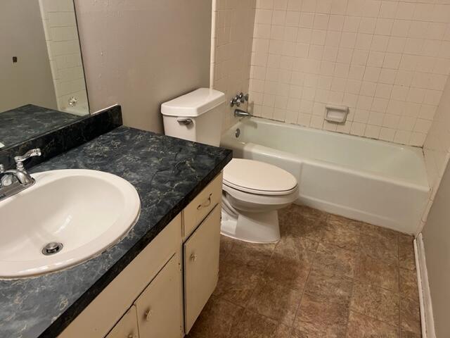 PORT DIXIE - Residential Lease