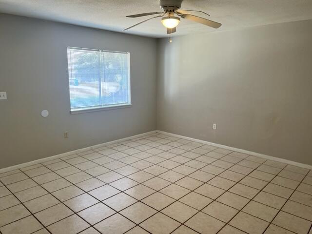 PORT DIXIE - Residential Lease