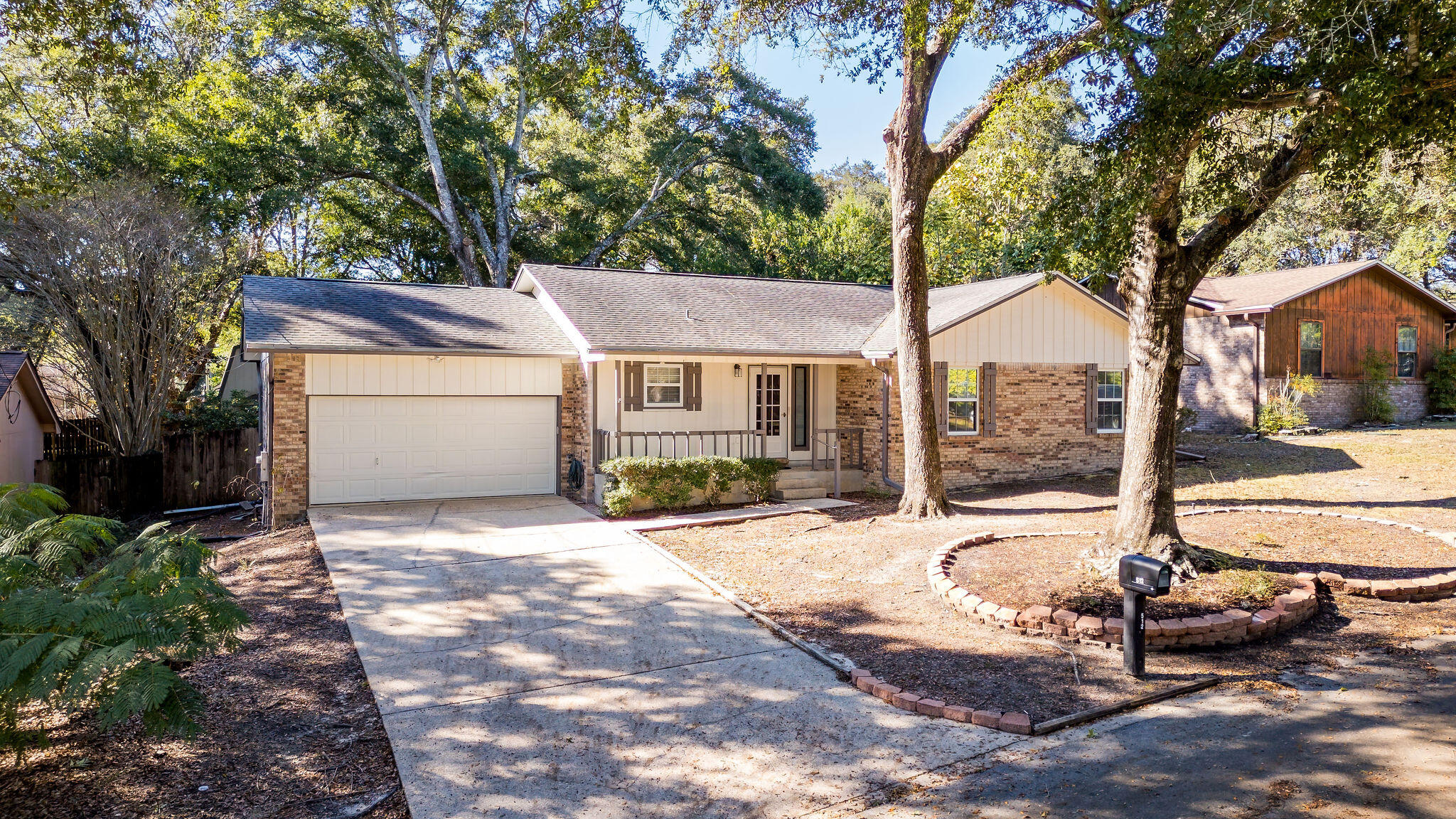 VALPARAISO P/C #5 S20 FT LOT 5 & ALL LOT 6 - Residential