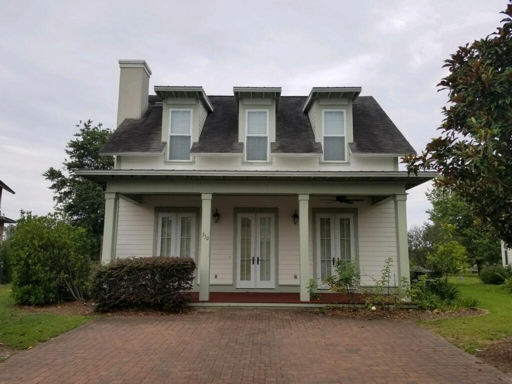 HARRISON'S WALK - Residential Lease