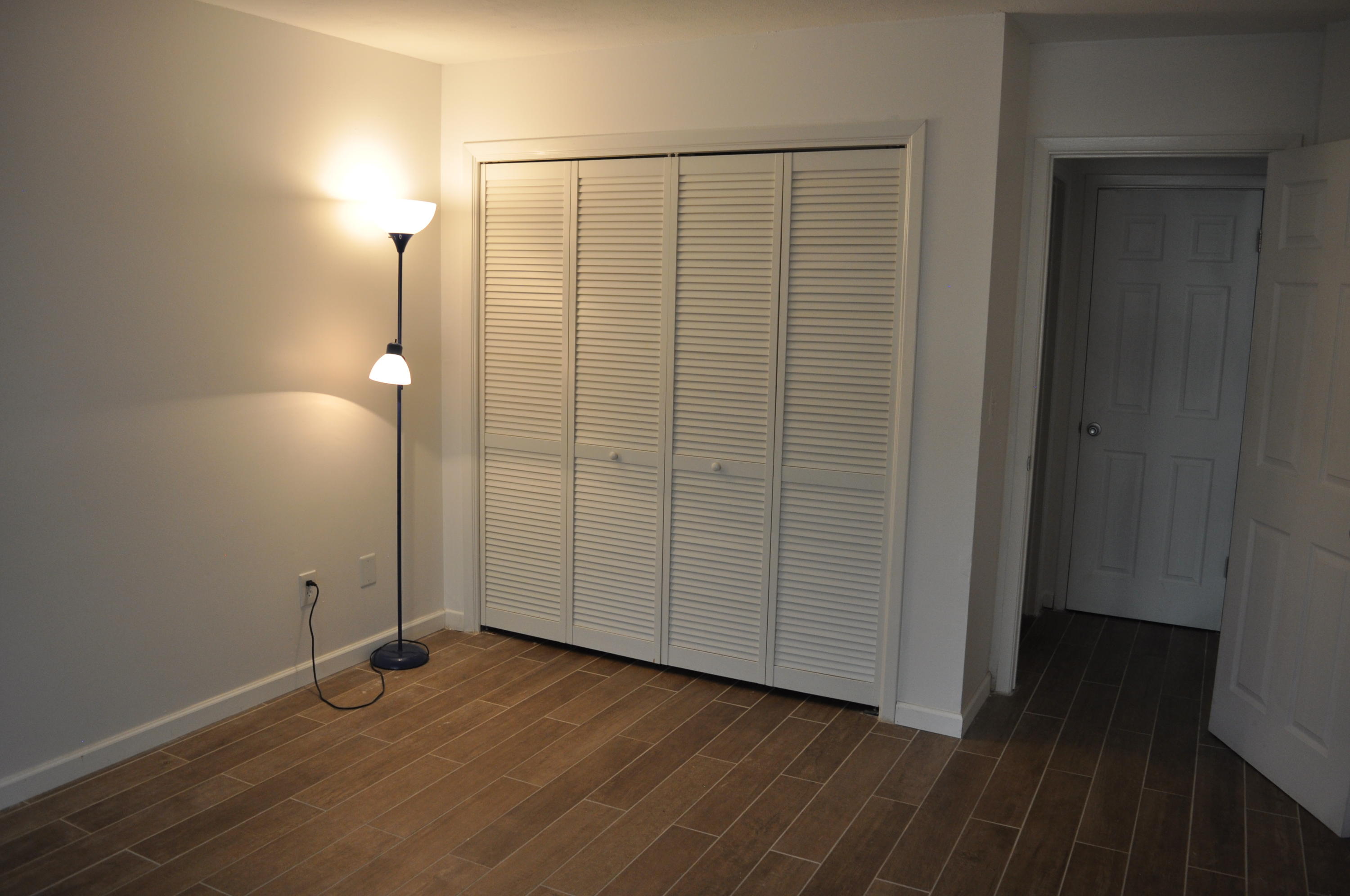 GARDEN OAKS - Residential Lease