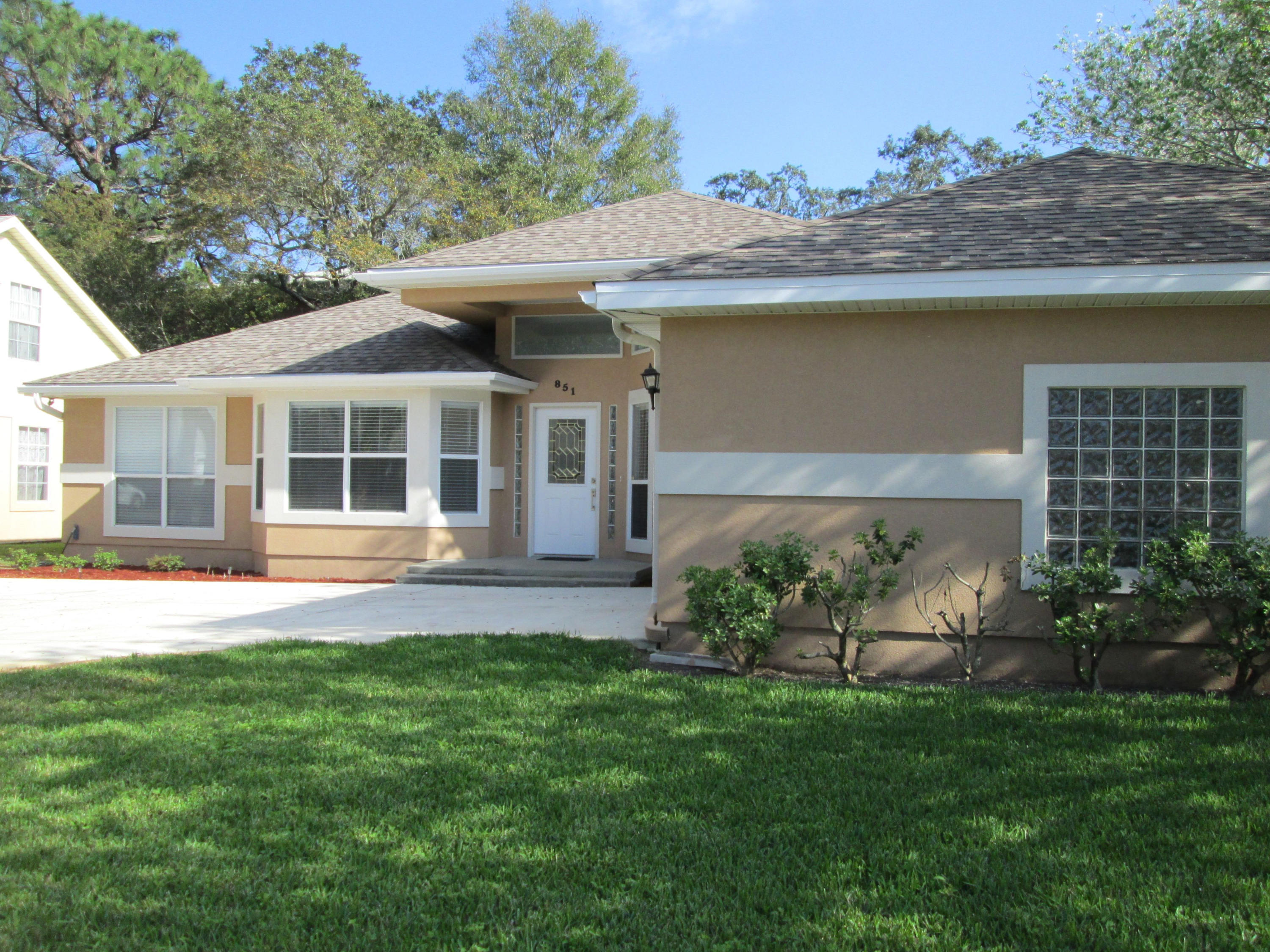 SHALIMAR COMMONS - Residential