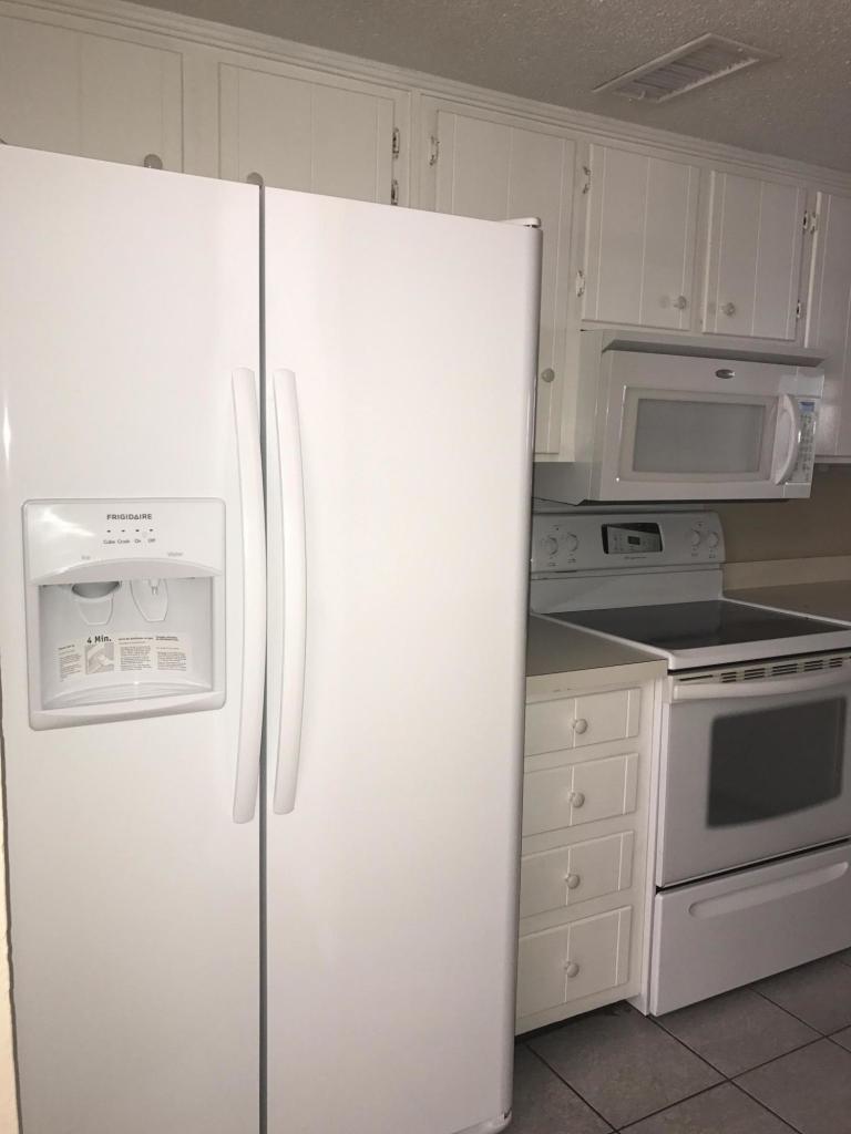 VALENCIA ARMS - Residential Lease