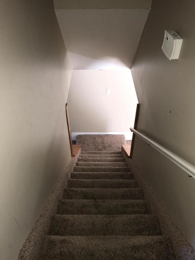 VALENCIA ARMS - Residential Lease