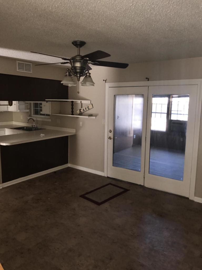 VALENCIA ARMS - Residential Lease