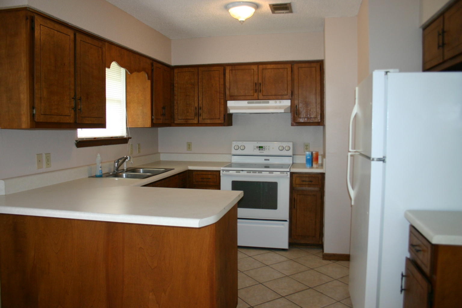 METES & BOUNDS - Residential Lease