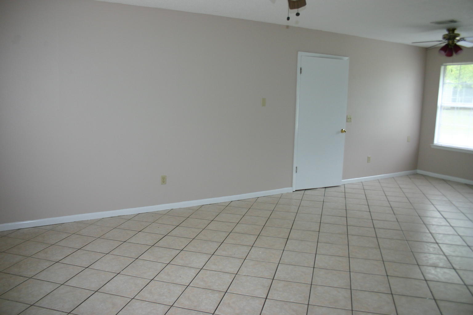 METES & BOUNDS - Residential Lease