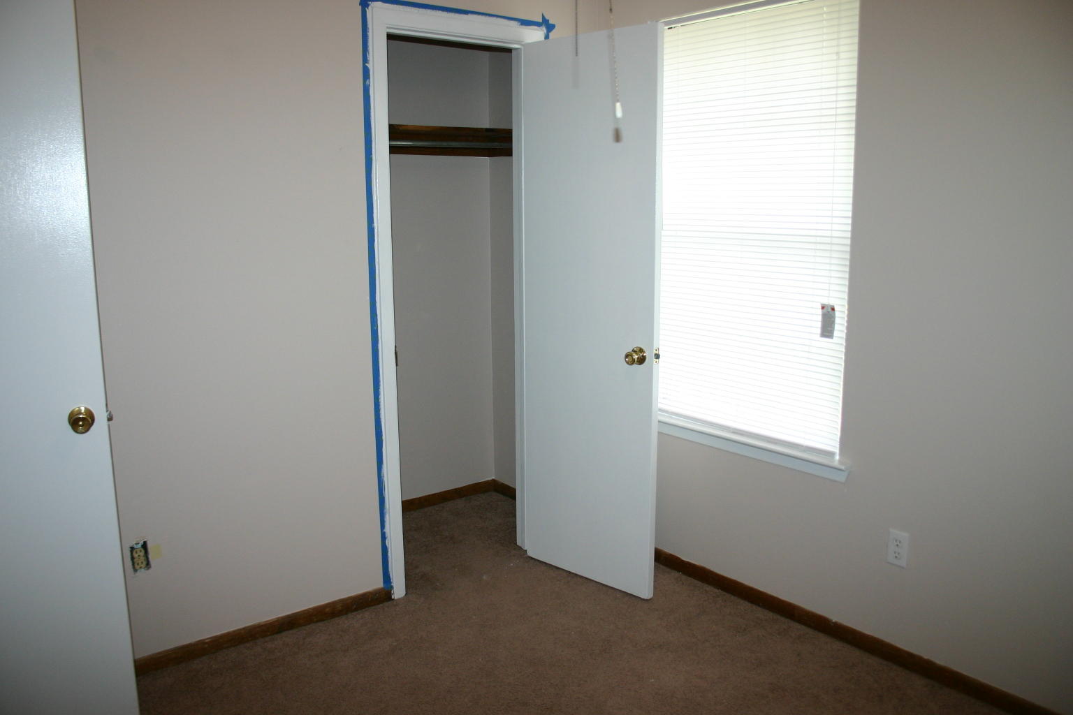 METES & BOUNDS - Residential Lease