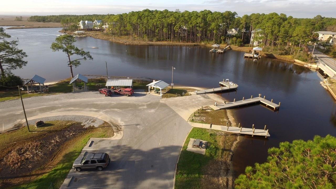 TOWN OF SANTA ROSA - Land