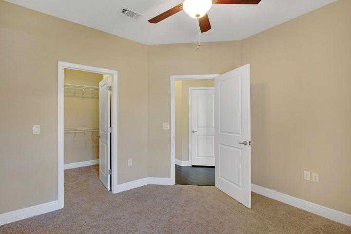 MAJESTIC OAKS - Residential Lease