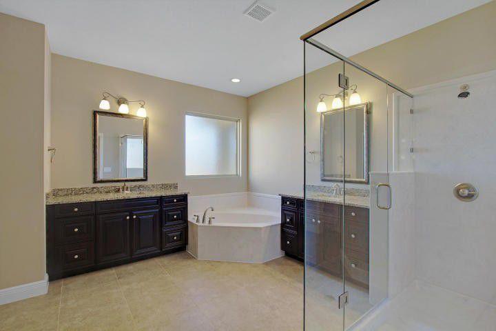 MAJESTIC OAKS - Residential Lease