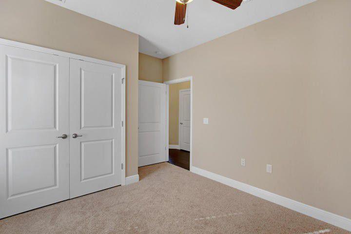 MAJESTIC OAKS - Residential Lease