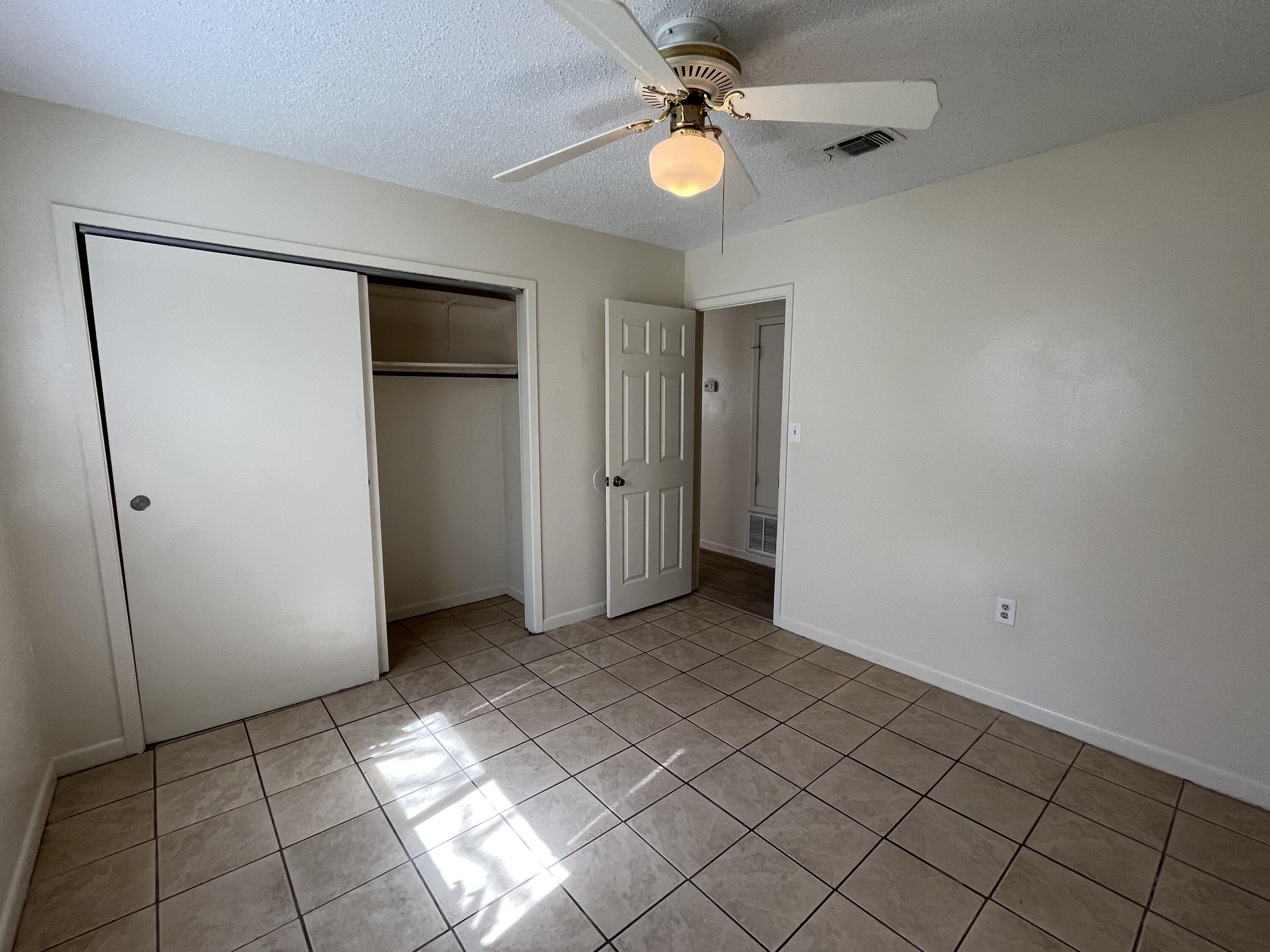 PINE MEADOWS - Residential Lease
