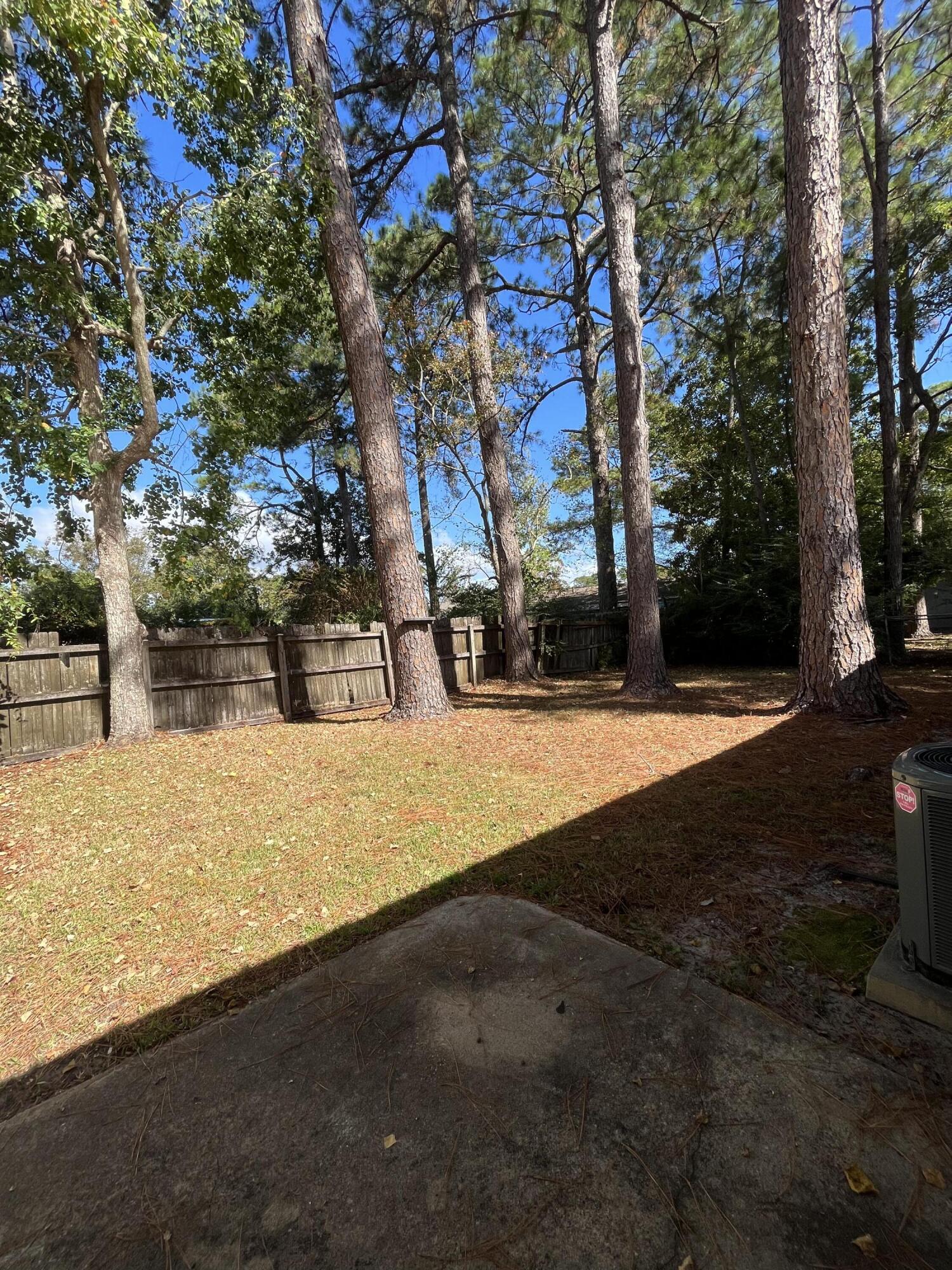 PINE MEADOWS - Residential Lease