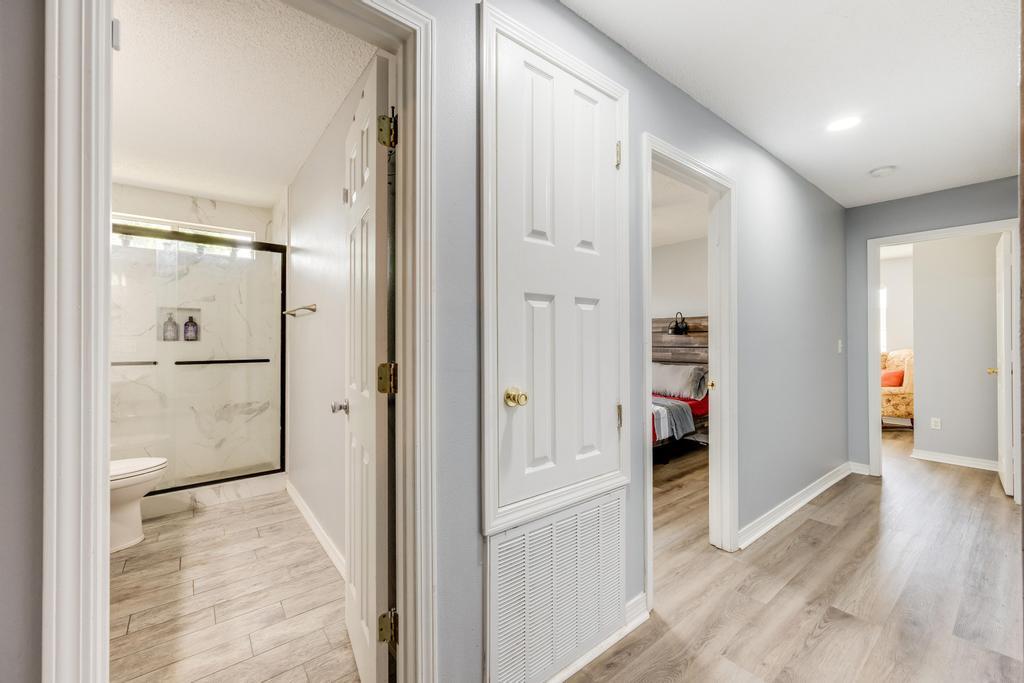 NORTHVIEW ESTATES 7TH ADDN - Residential Lease