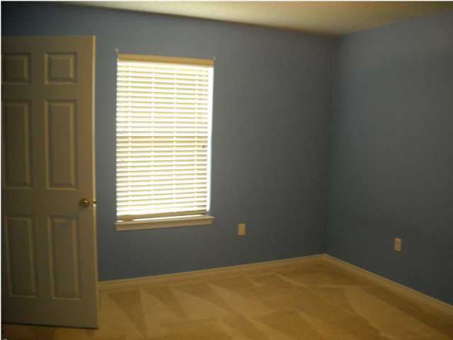 REDSTONE ESTATES - Residential Lease