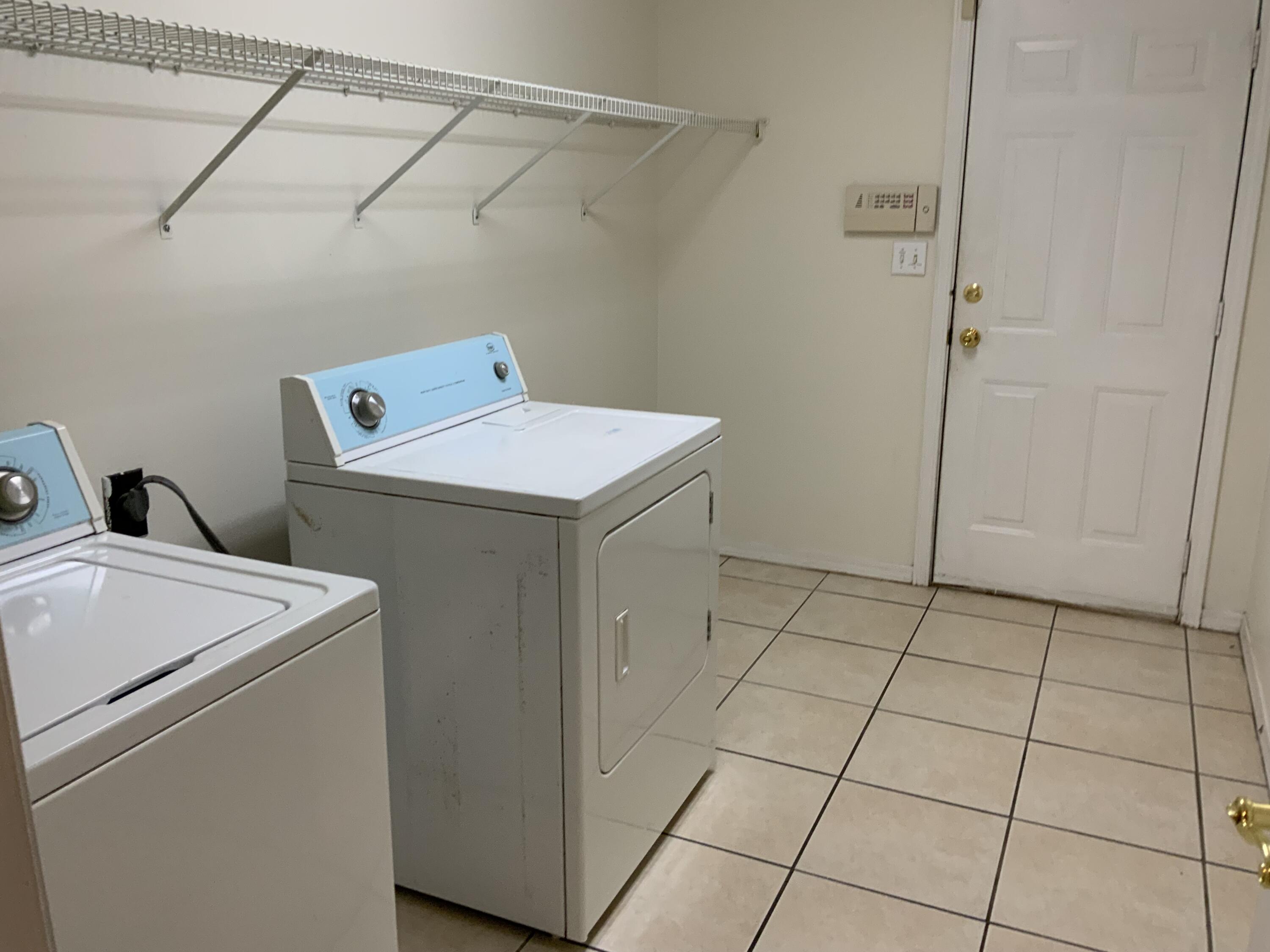 INDIAN TRAILS PH 2 - Residential Lease