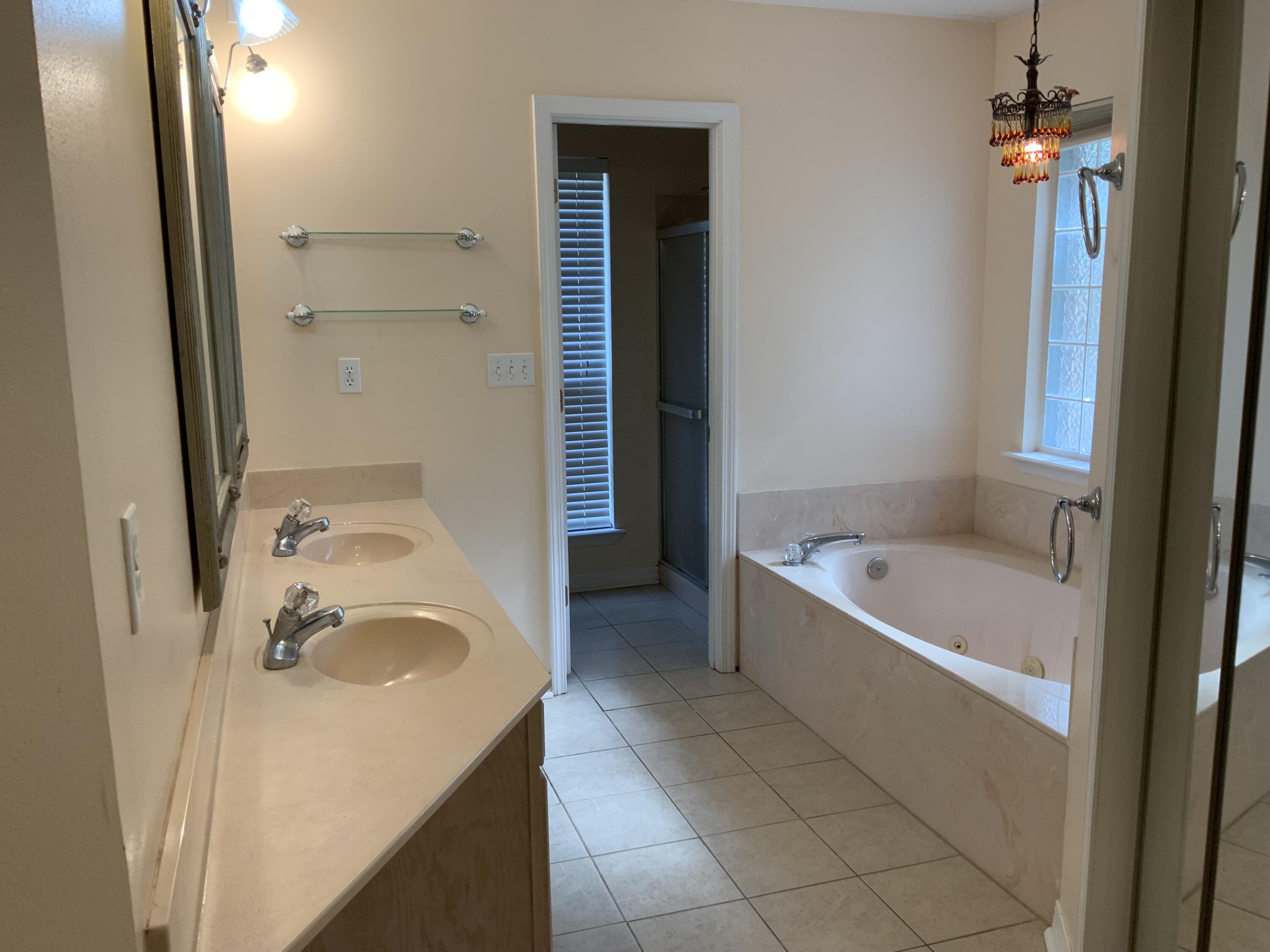 INDIAN TRAILS PH 2 - Residential Lease