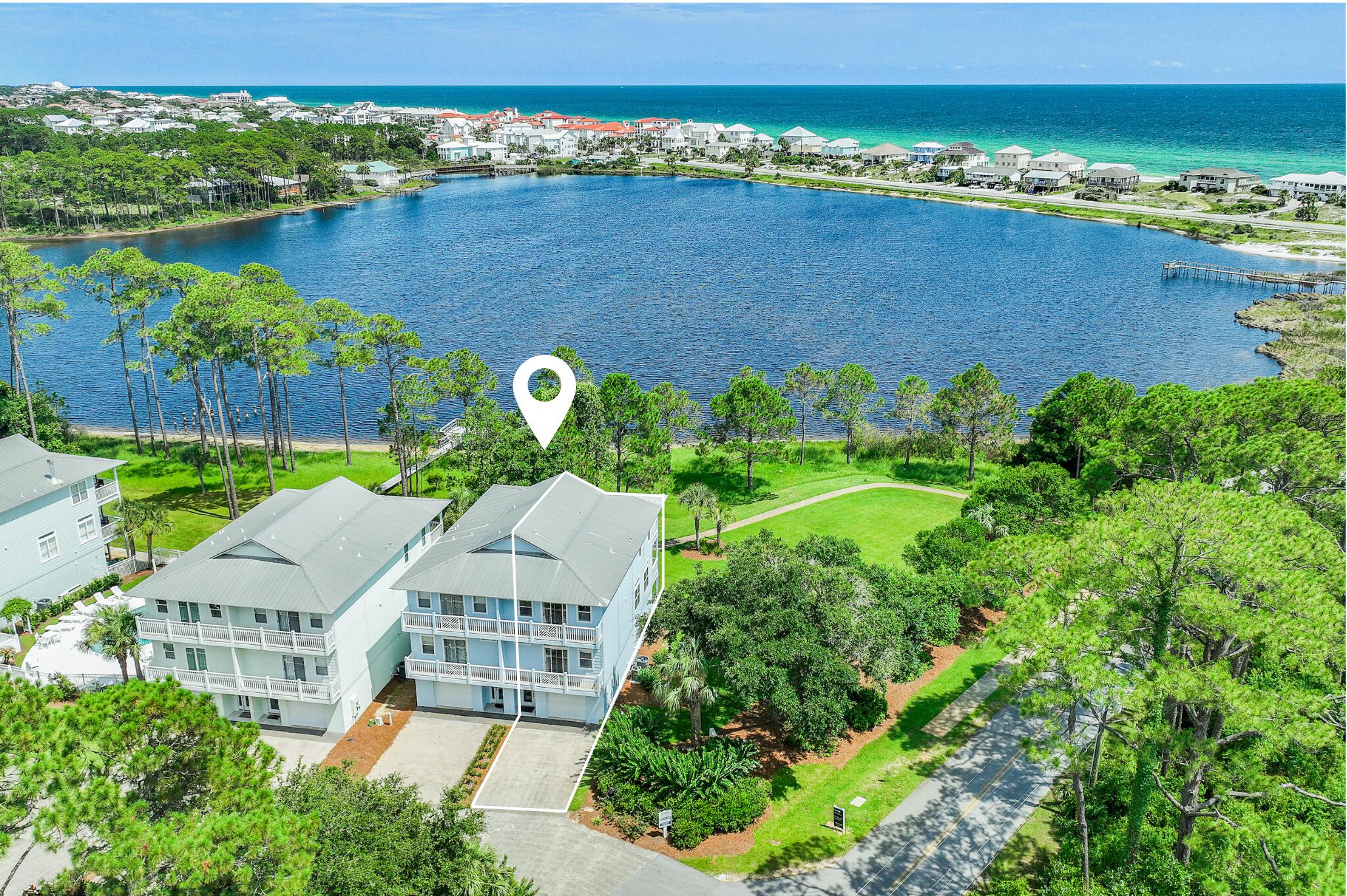 DUNE BREEZE VILLAS - Residential