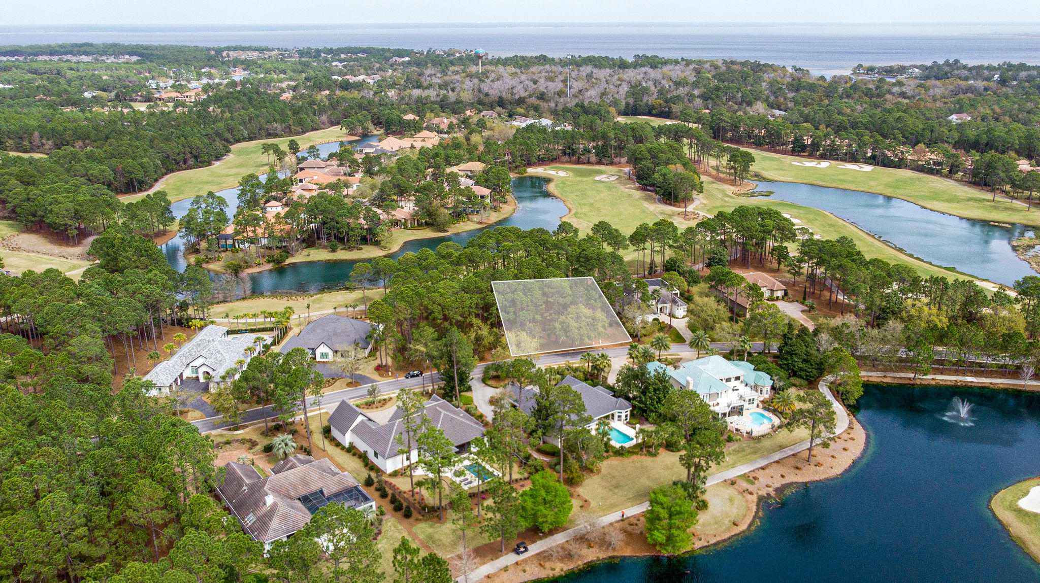 BAYTOWNE/RAVEN OAKS - Land