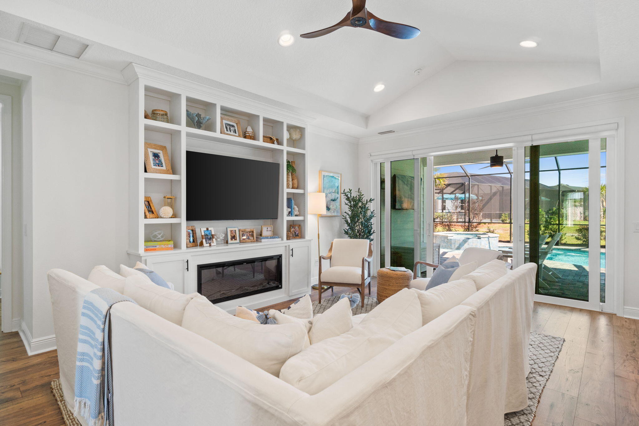 Latitude at Watersound
Latitude Margaritaville Watersound - Residential