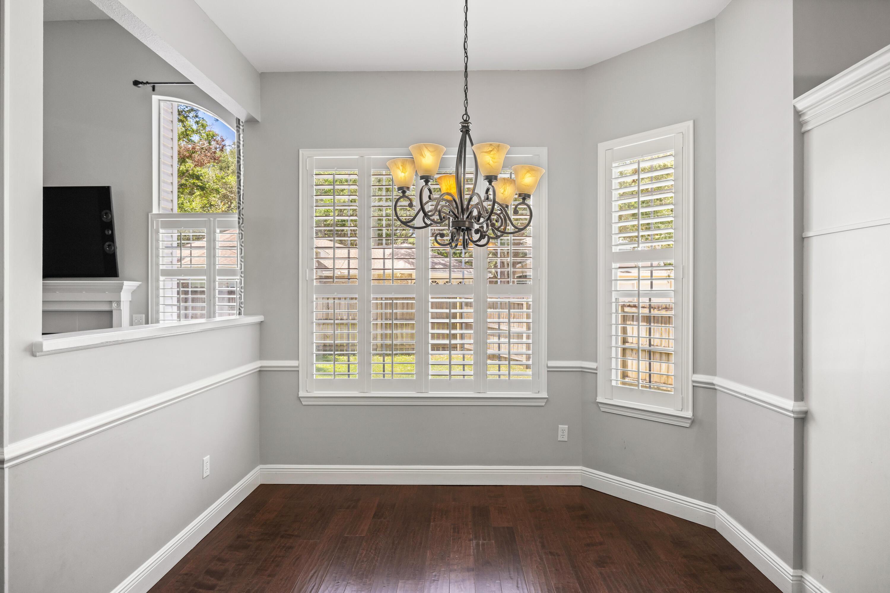 PARKWOOD ESTATES PH 2 BLUEWATER BAY - Residential Lease