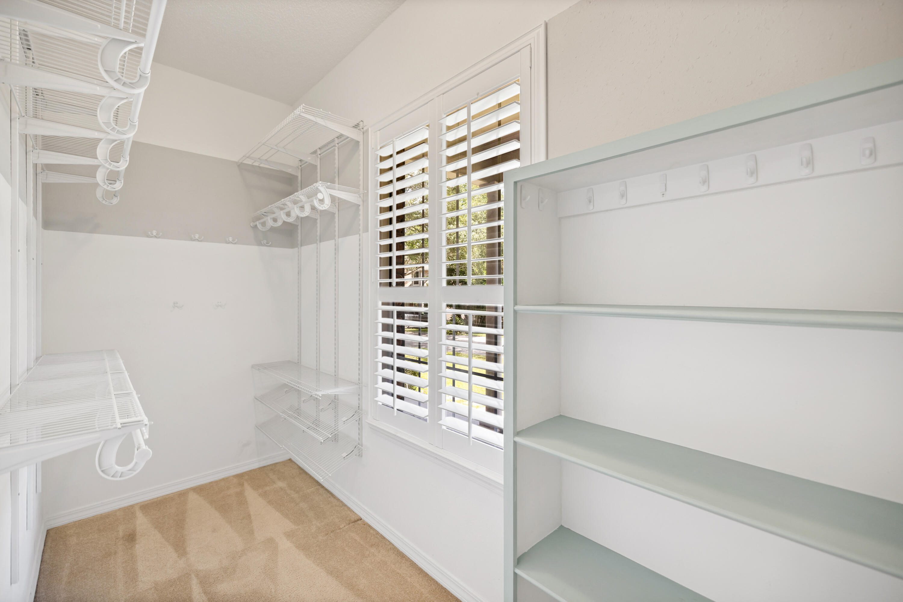 PARKWOOD ESTATES PH 2 BLUEWATER BAY - Residential Lease