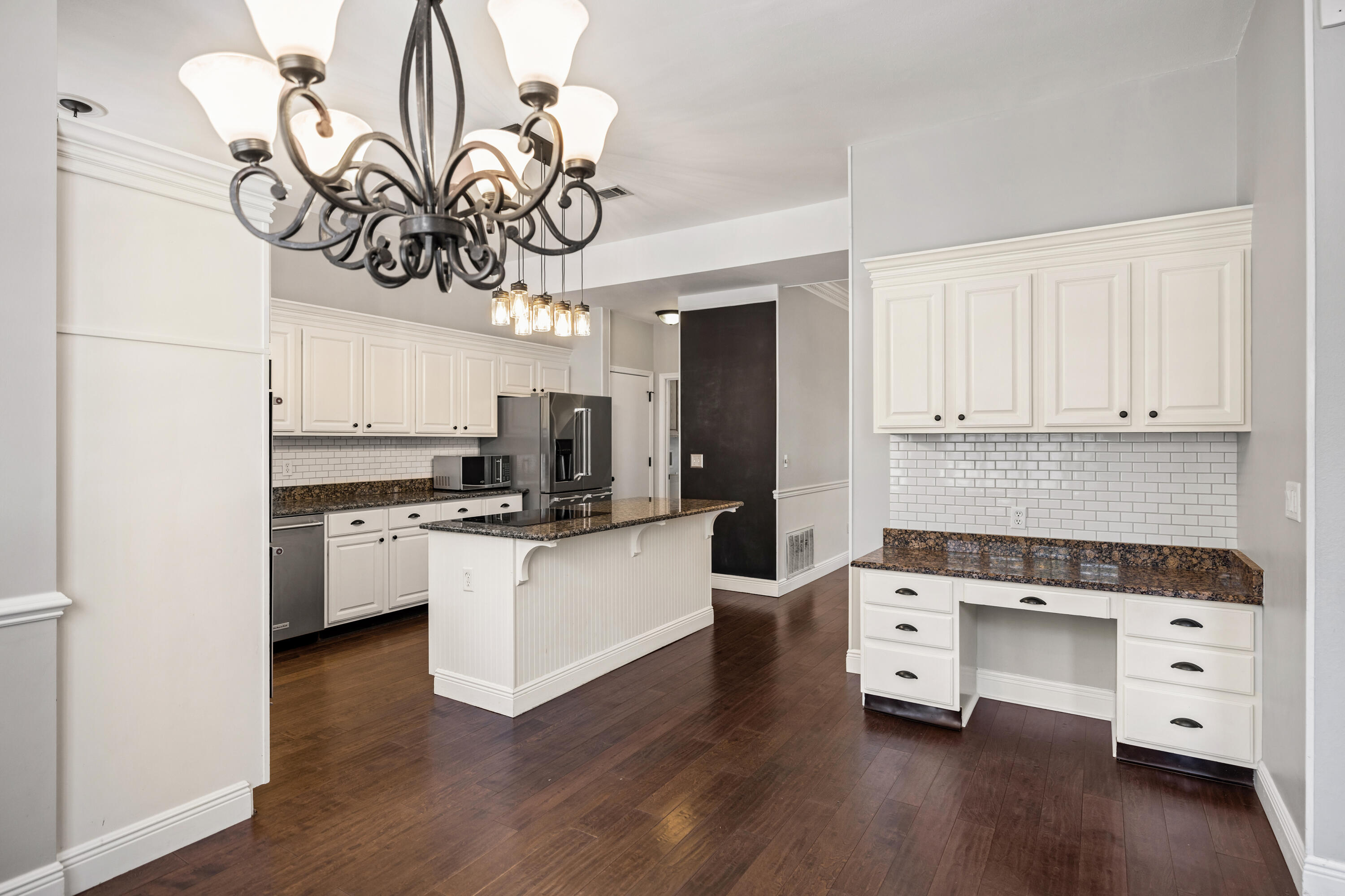 PARKWOOD ESTATES PH 2 BLUEWATER BAY - Residential Lease