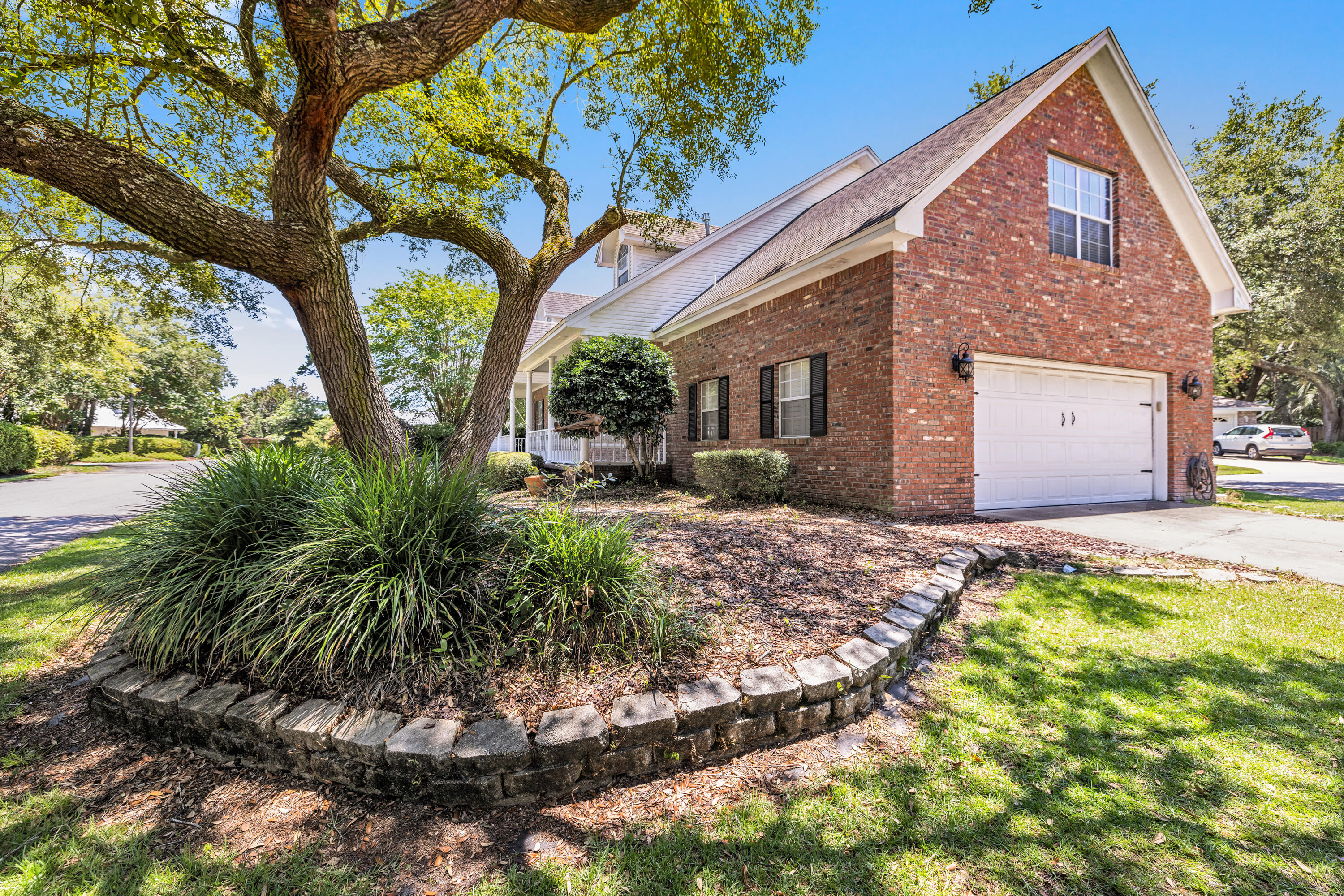 PARKWOOD ESTATES PH 2 BLUEWATER BAY - Residential Lease