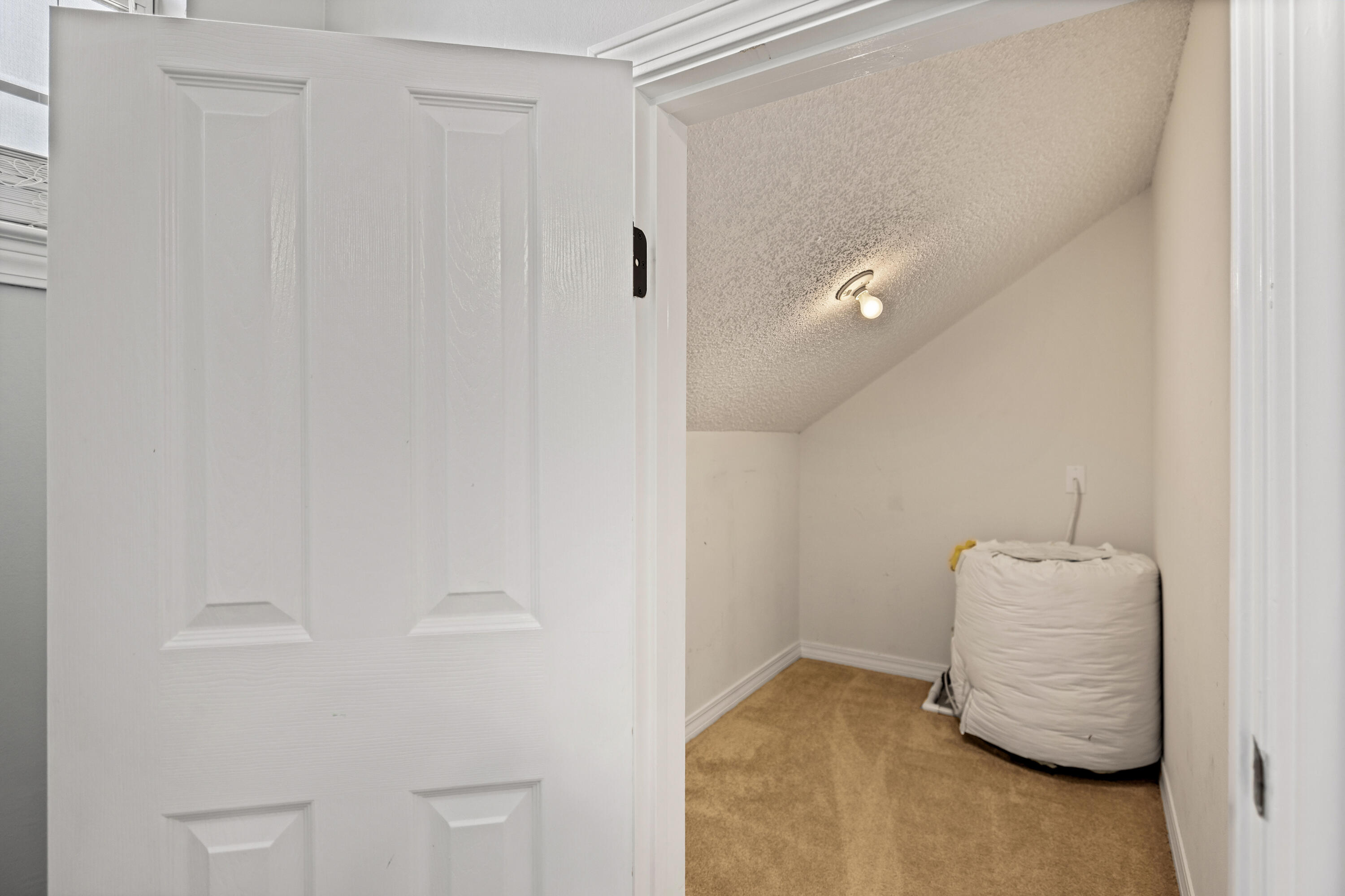 PARKWOOD ESTATES PH 2 BLUEWATER BAY - Residential Lease