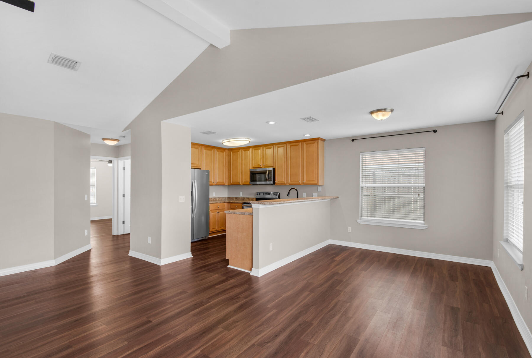 CASA LOMA S/D - Residential Lease