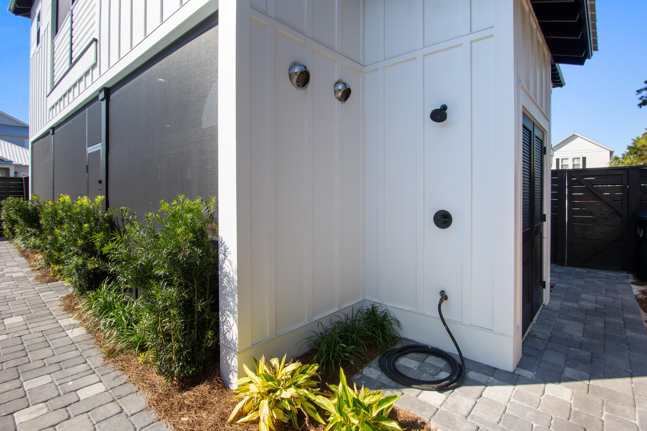 FRANGISTA BEACH 2ND ADDN - Residential