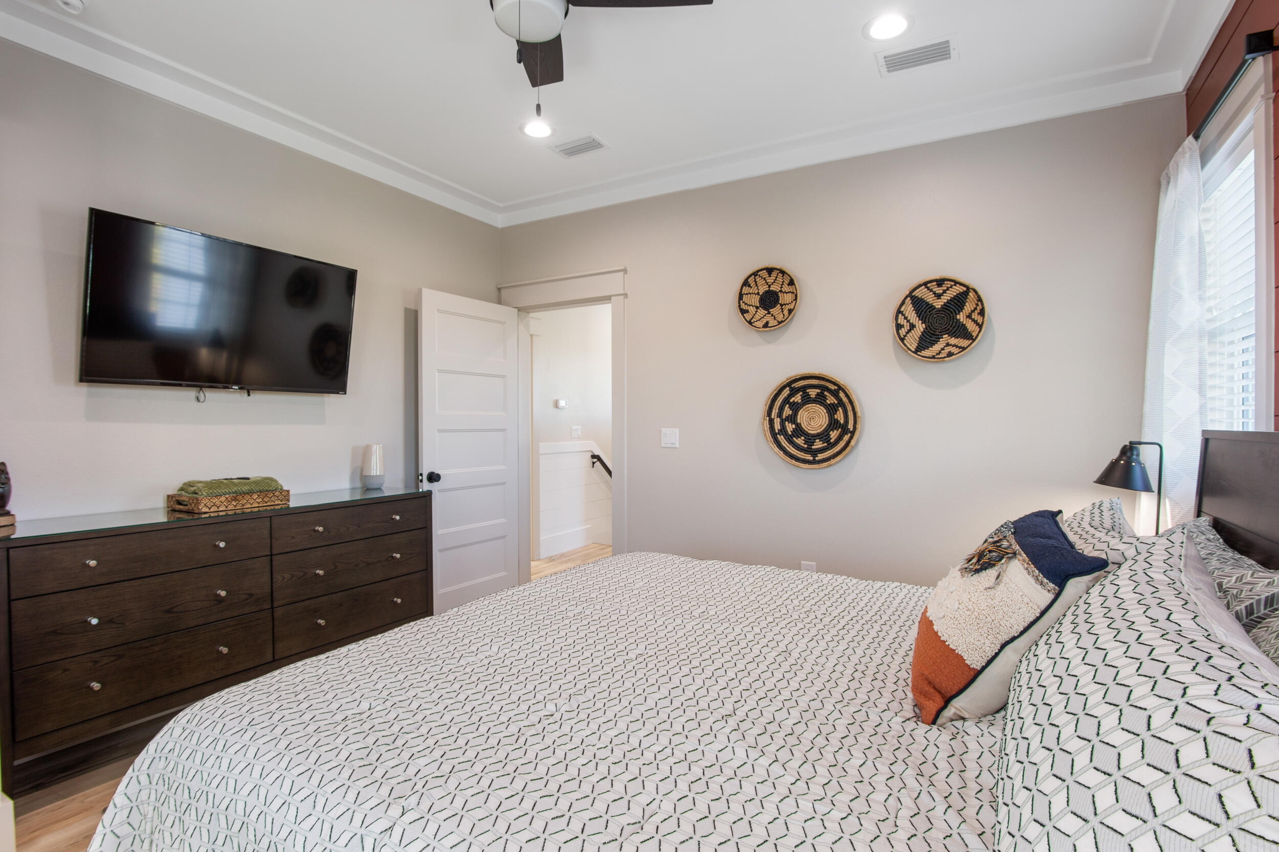 FRANGISTA BEACH 2ND ADDN - Residential