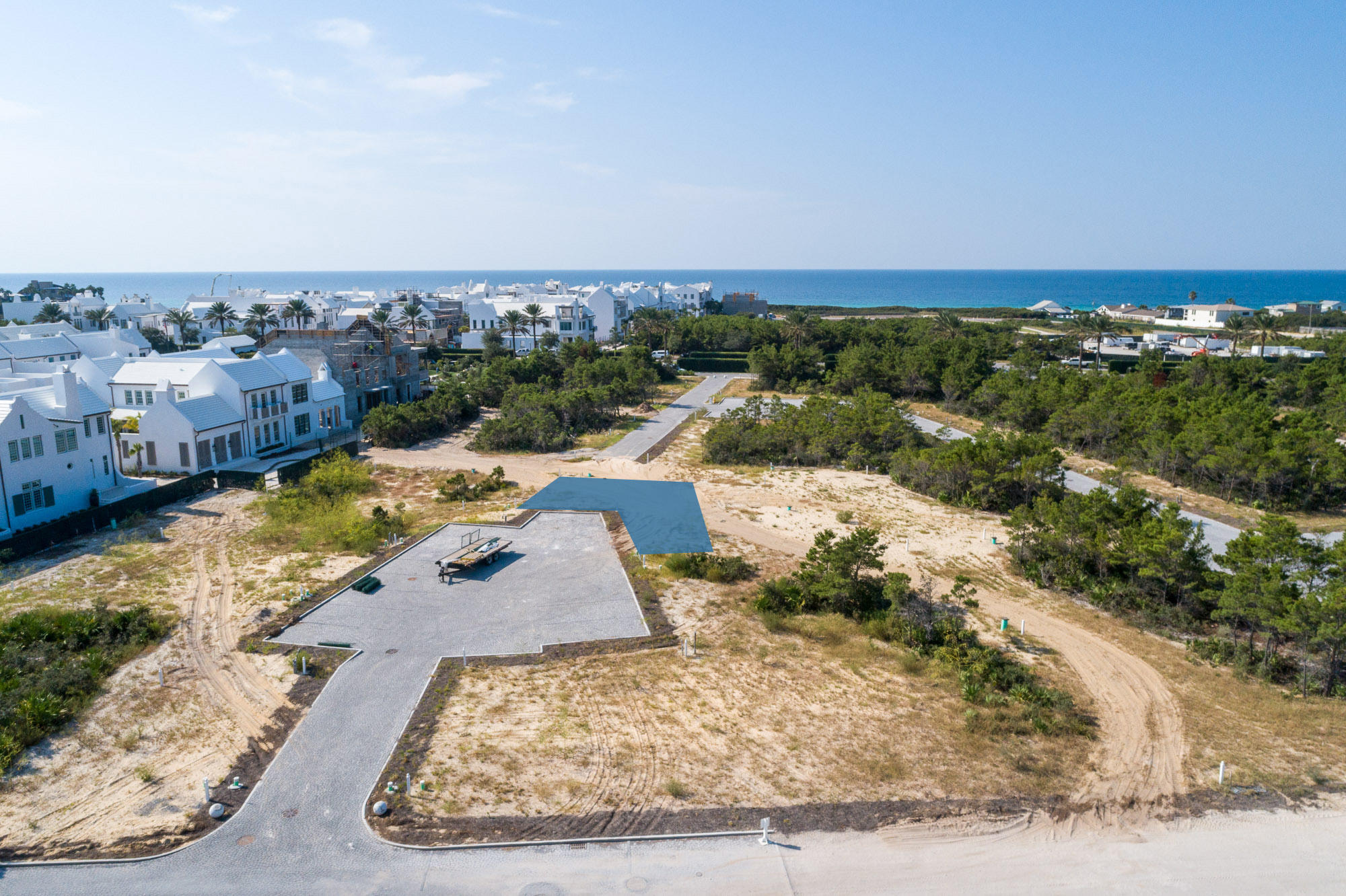 Alys Beach homesite fronting the pedestrian path that meanders and ultimately leads to the Gulf of Mexico. This large homesite offers opportunity for a generous home with 2 car garage accessed from Silver Sea Court and located in a newly developed area in Alys Beach.