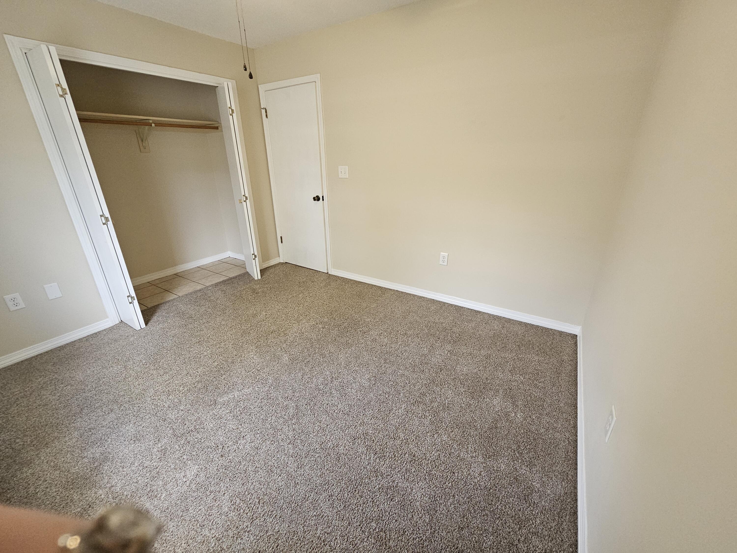 COUNTRYVIEW EST 3RD ADD - Residential Lease