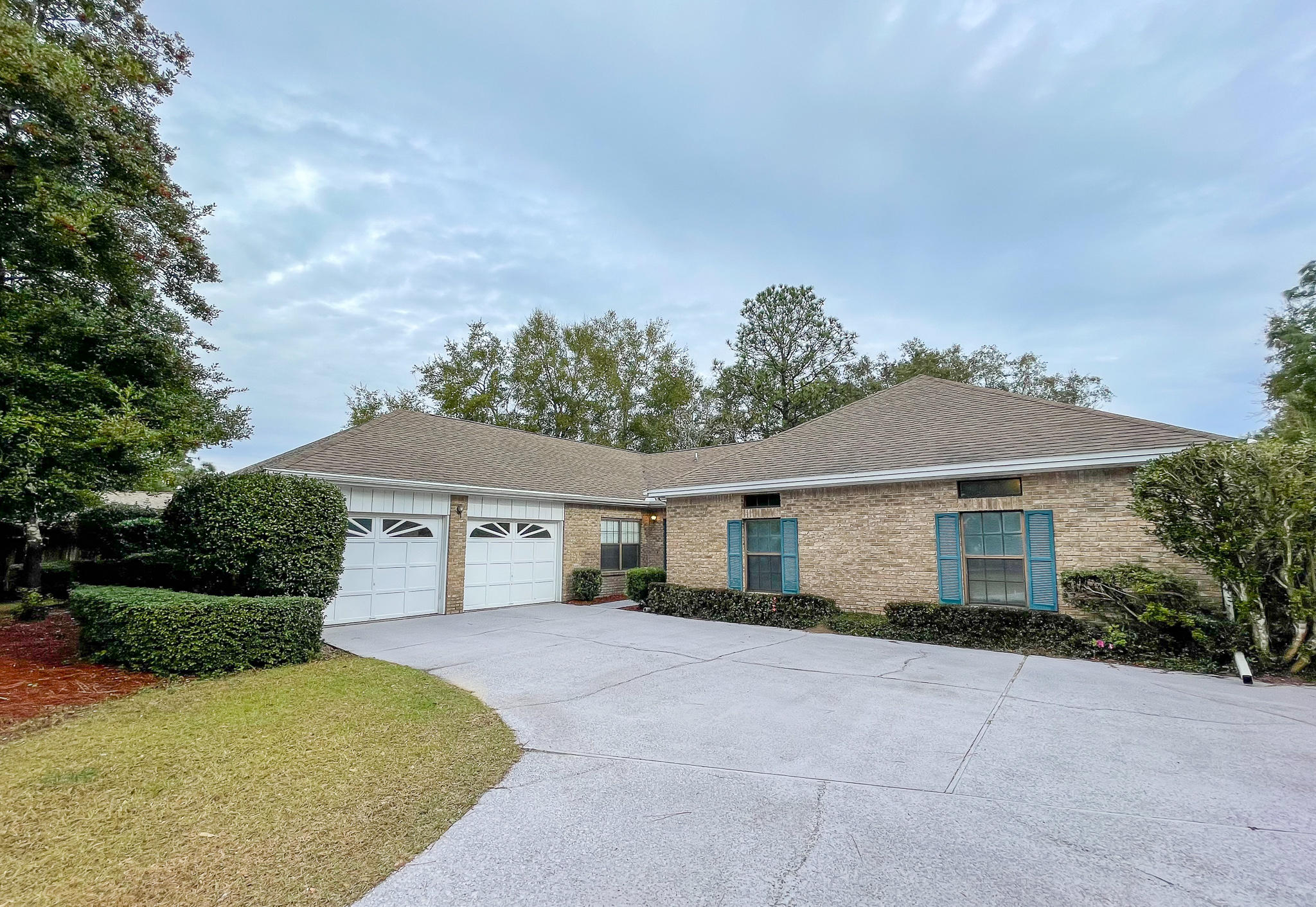 RAINTREE ESTATES #2 - Residential